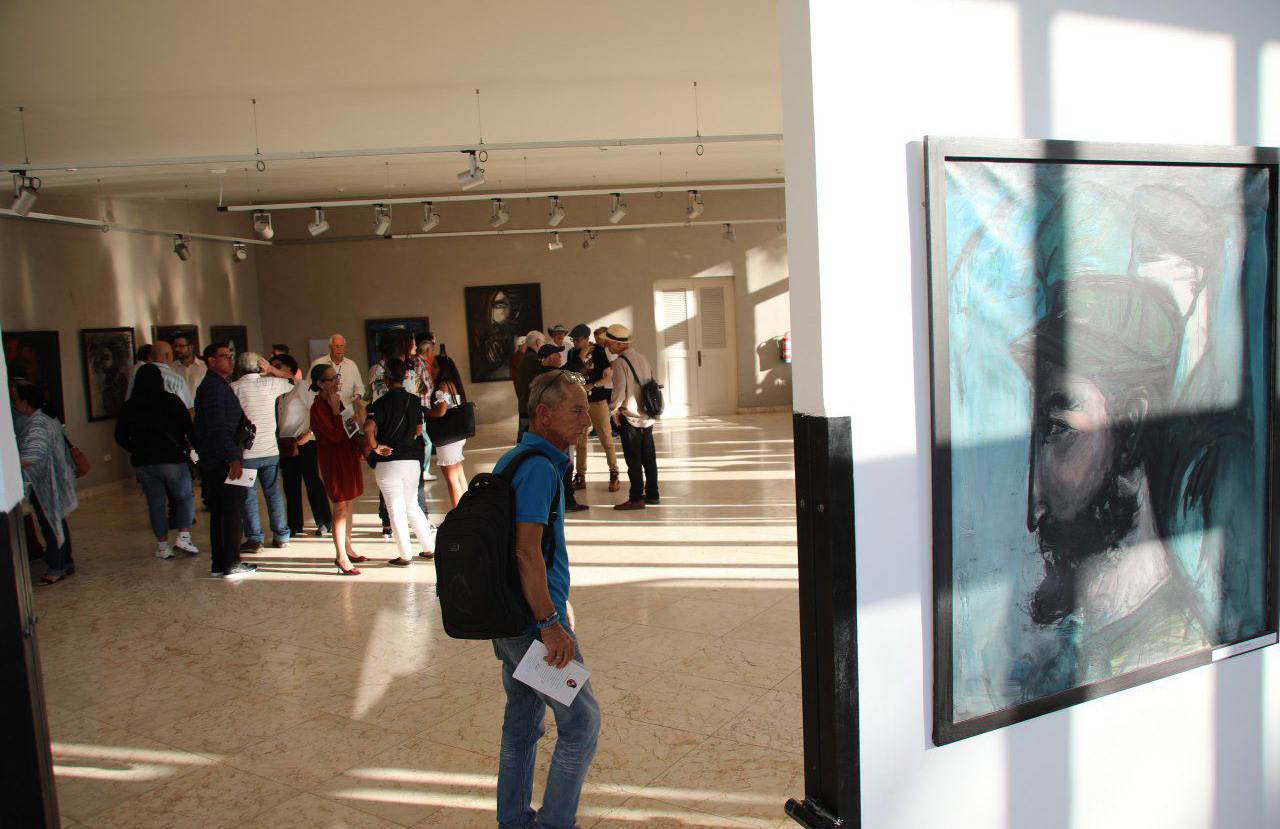 exposicion-siempre-alejandro-una-mirada-intima-hacia-fidel