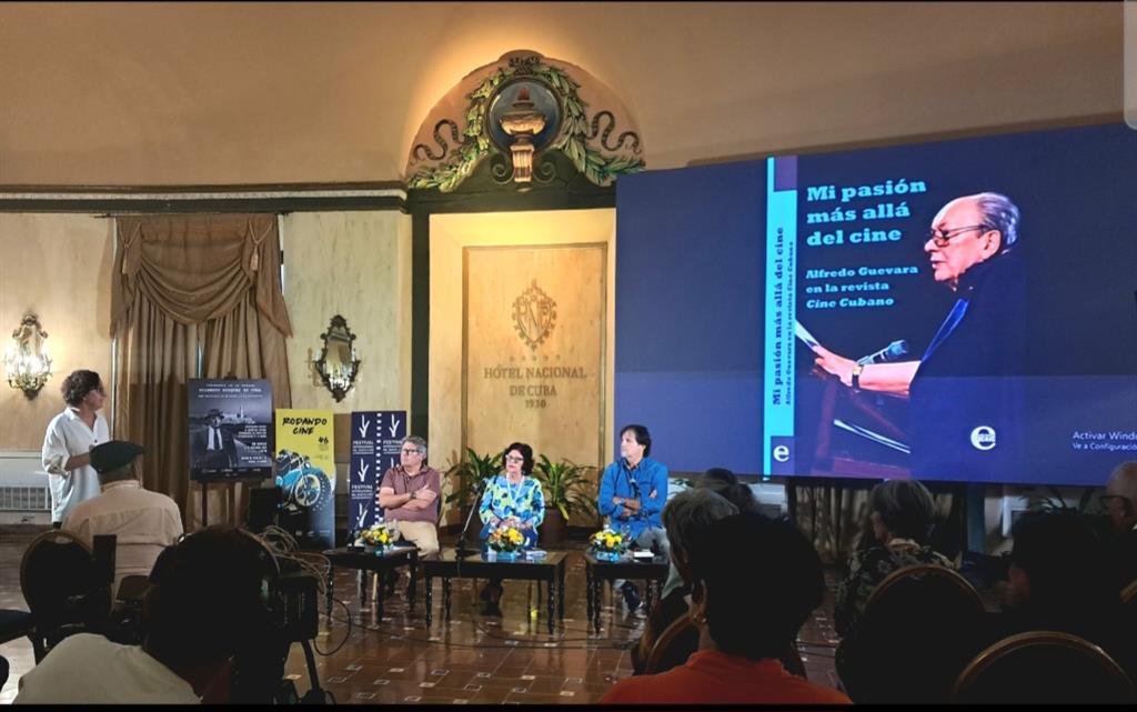 presentan-en-la-habana-libro-sobre-cineasta-alfredo-guevara