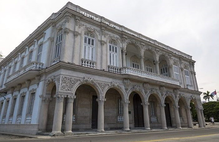 un-espacio-para-hablar-de-la-mujer-en-el-danzon-en-el-museo-de-la-musica