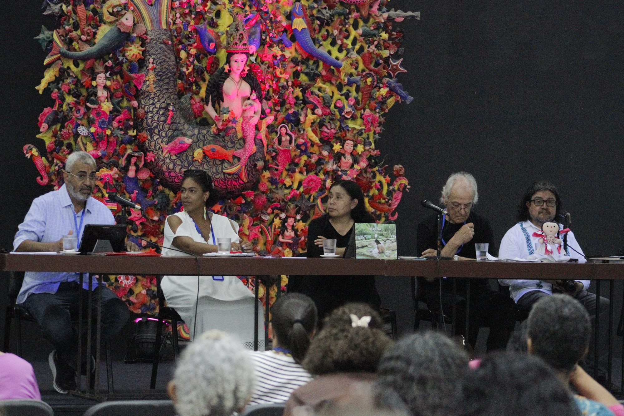 Tejiendo puentes digitales con las raíces: culturas originarias en el Coloquio del Papiro a la Biblioteca Virtual tejiendo-puentes-digitales-con-las-raices-culturas-originarias-en-el-coloquio-del-papiro-a-la-biblioteca-virtual