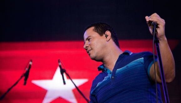 buena-fe-y-puentes-de-amor-cierran-gala-artistica-en-el-teatro-nacional-de-panama