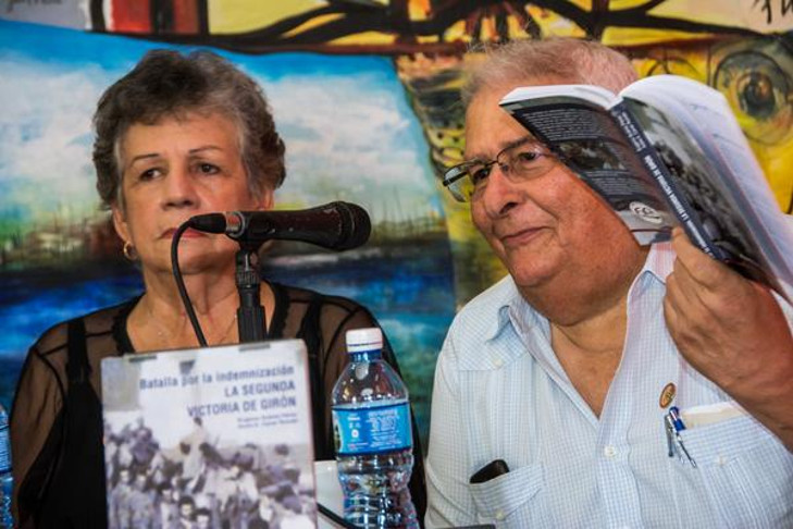 conmemorara-el-sabado-del-libro-la-victoria-de-playa-giron