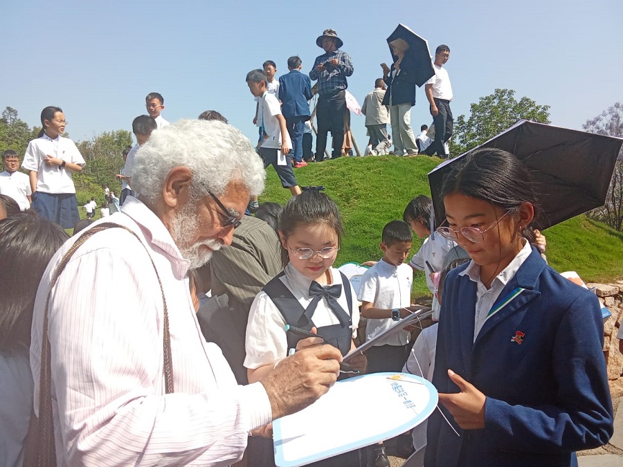 delegacion-cubana-participa-en-el-festival-de-poesia-de-lianshang-en-china-y-fortalece-lazos-culturales-bilaterales
