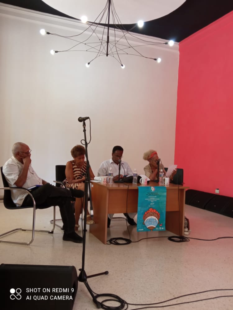 el-coloquio-de-ciencias-sociales-en-la-xxx-feria-internacional-del-libro-de-la-habana