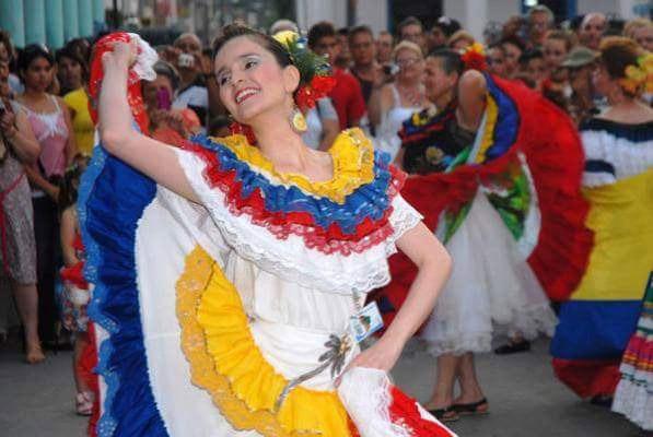 fiesta-de-la-cultura-iberoamericana-y-feria-iberoarte-modelos-para-una-cultura-del-desarrollo-local-autogestion-economica-y-diversidad-de-creacion