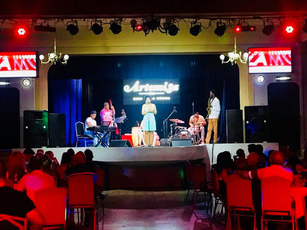 inauguran-nuevo-espacio-para-el-disfrute-del-jazz-en-la-casa-de-la-musica-de-artemisa-por-yansert-fraga-leon