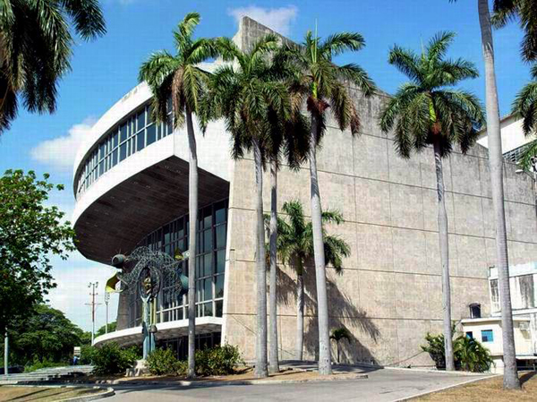invita-teatro-nacional-de-cuba-a-gala-por-su-cumpleanos-60