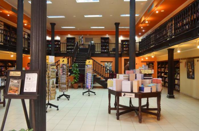 jubileo-de-letras-cubanas-en-libreria-fayad-jamis