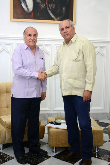 ministro-de-cultura-de-cuba-sostiene-encuentro-con-embajador-de-mexico-en-la-isla