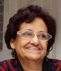 libro-a-la-carta-con-la-poeta-y-narradora-carmen-serrano-coello-en-libreria-fayad-jamis