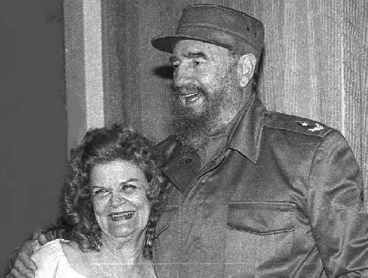 rendiran-homenajes-en-cuba-a-carilda-oliver-quien-cumpliria-cien-anos-en-el-2022