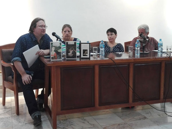 rinden-homenaje-a-fina-garcia-marruz-en-fil-2019