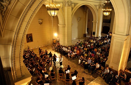 sarah-willis-en-concierto-de-ano-nuevo-en-centro-historico-de-la-ciudad