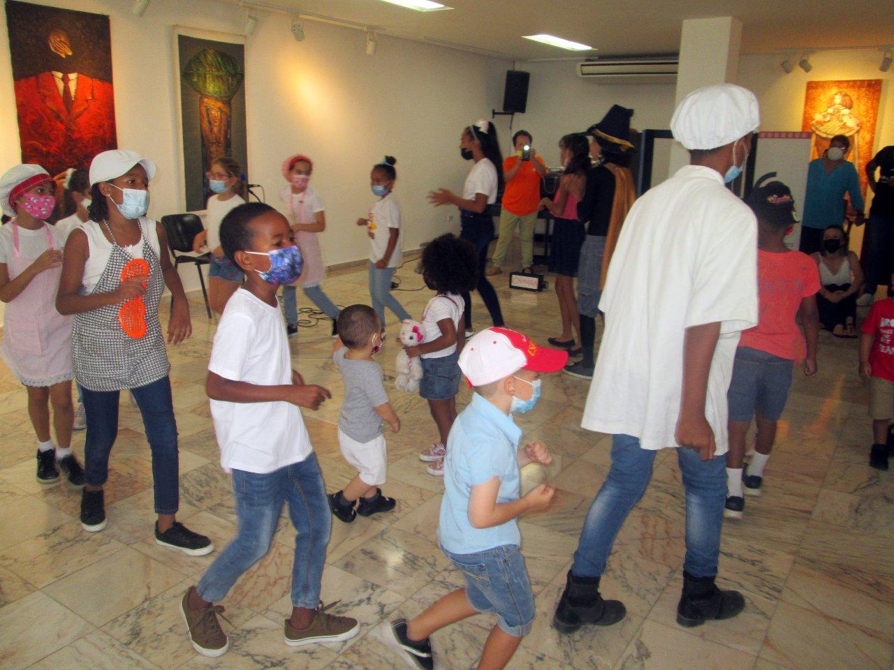 uneac-leer-fue-una-fiesta-para-los-que-nacen-para-ser-felices